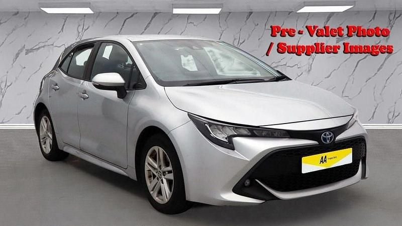 Silver Used 2022 Toyota Corolla Hatchback | £16,495 - Image 1/3