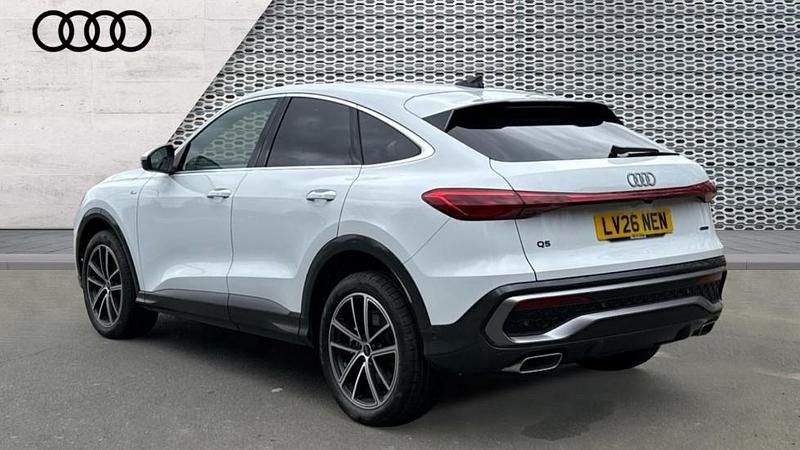 Used Audi Q5 Sportback S-Line 204 HP (150 kW) 2026 White SUV