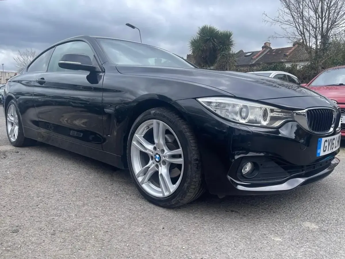 Used BMW 420 Advantage 2016 Black Coupe