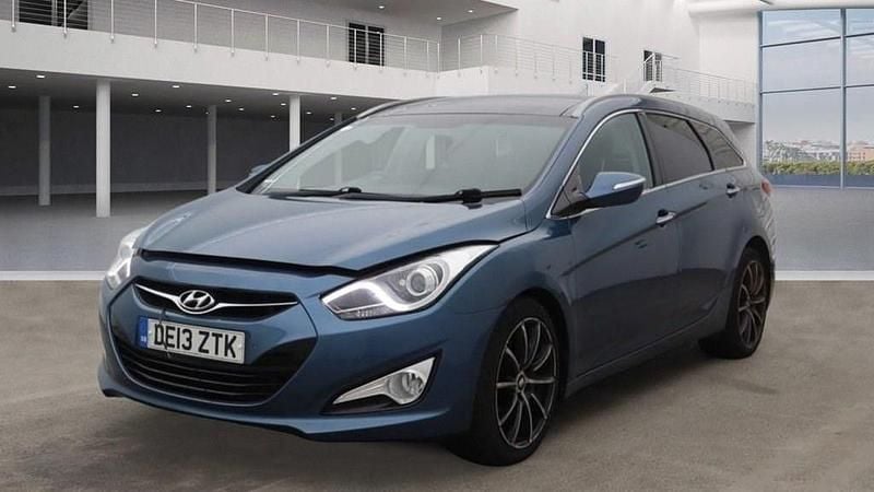 Used Hyundai i40 Premium 138 HP (101 kW) 2013 Blue Estate