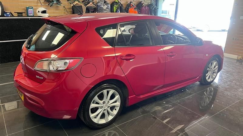 Used Mazda 3 2011 Red Hatchback