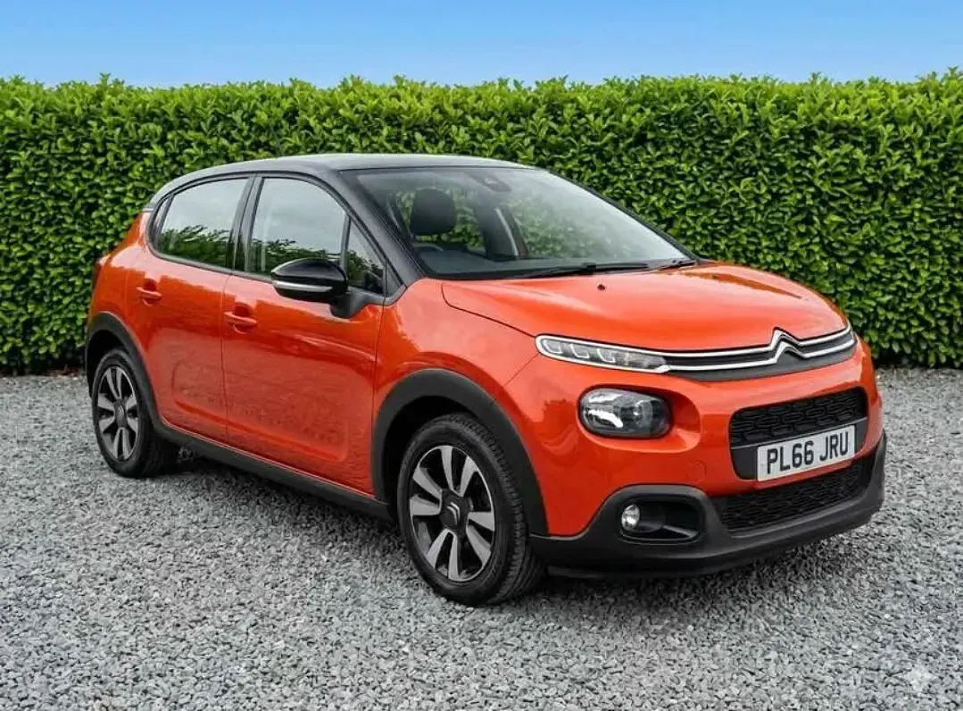 Used Citroën C3 Feel 2016 Orange Hatchback