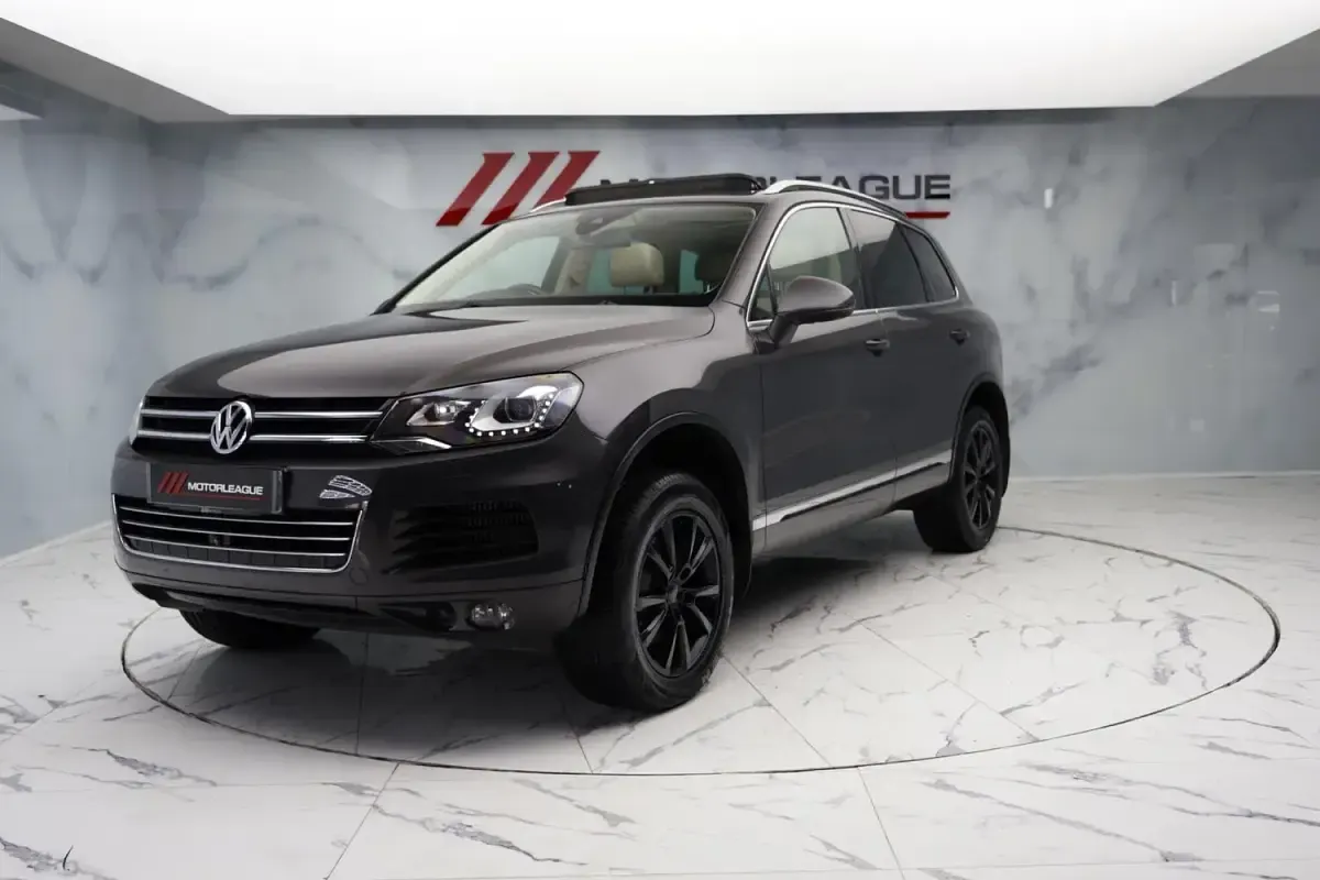 Used VW Touareg SE 245 HP (180 kW) 2011 Grey SUV