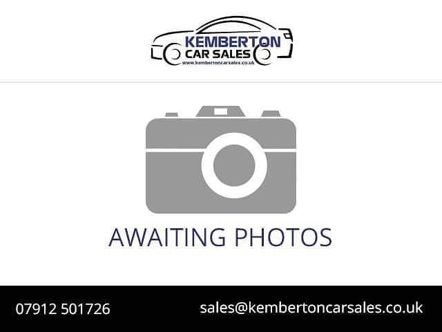 White Used 2014 Renault Scénic III Dynamique MPV | £4,995 (Fair price) - Image 1/2