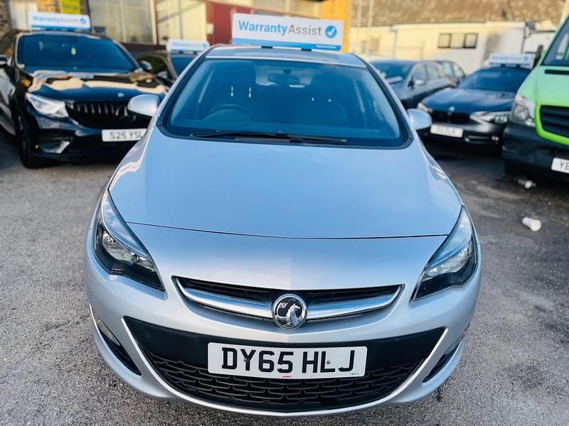 Used Vauxhall Astra Design Edition 2015 Silver Hatchback