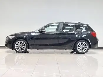 Used BMW 118 Sport Line 136 HP (100 kW) 2019 Black Hatchback