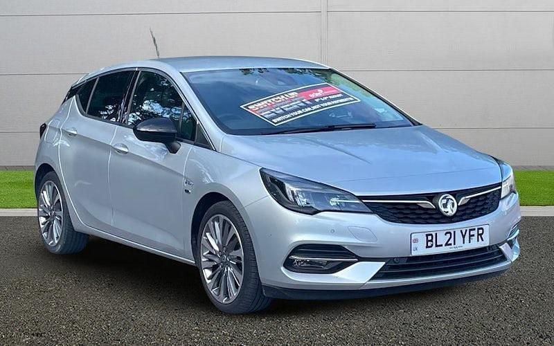 Used 2021 Vauxhall Astra Edition Hatchback | £12,499 (Fair price) - Image 1/4