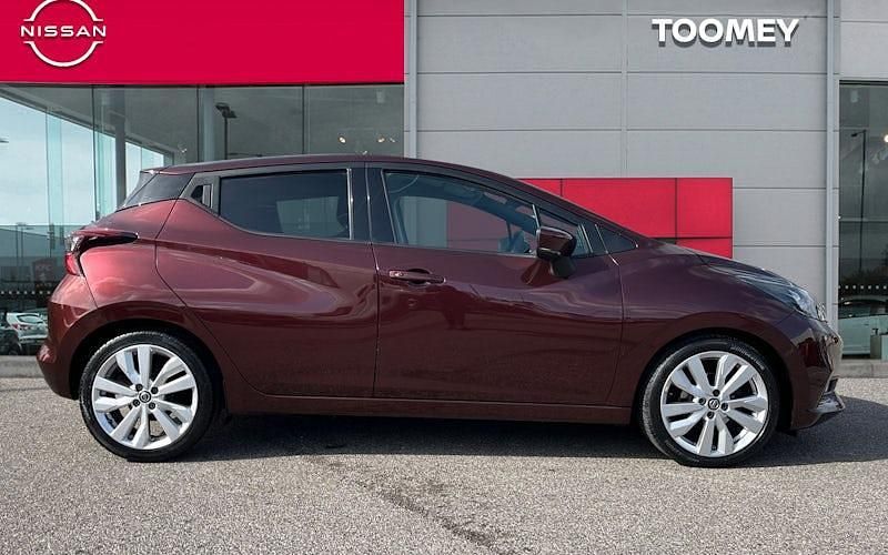 Used Nissan Micra Tekna 92 HP (67 kW) 2022 Red Hatchback