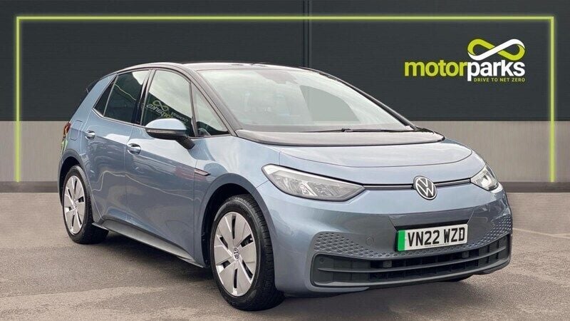 Blue Used 2022 VW ID.3 Pro Performance Hatchback | £14,500 (Good price) - Image 1/4