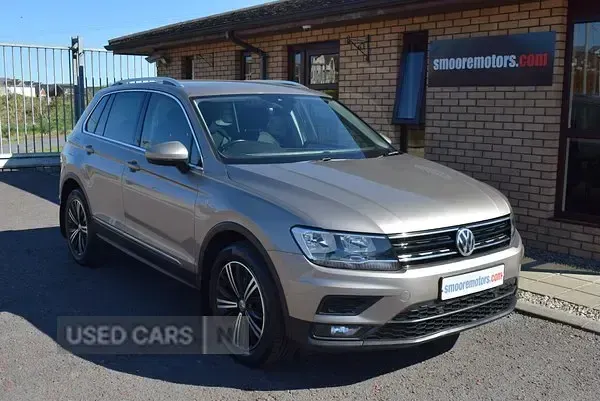 Usado VW Tiguan SE 150 HP (110 kW) 2018 Bege SUV
