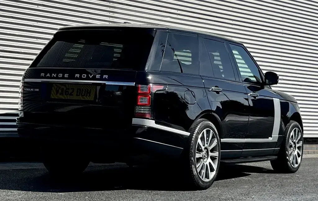 Used Land Rover Range Rover Vogue SE 306 HP (225 kW) 2013 Black SUV