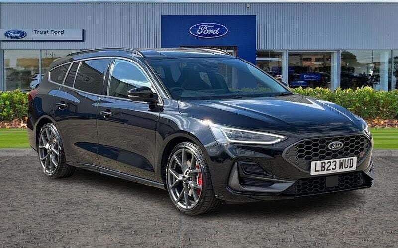 Used 2024 Ford Focus ST Estate | £25,000 (Fair price) - Image 1/4