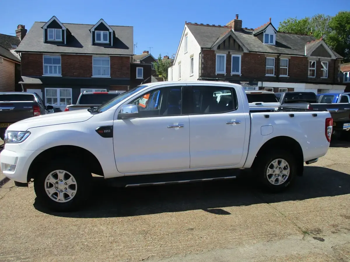 Used Ford Ranger XLT 2019 White Pickup
