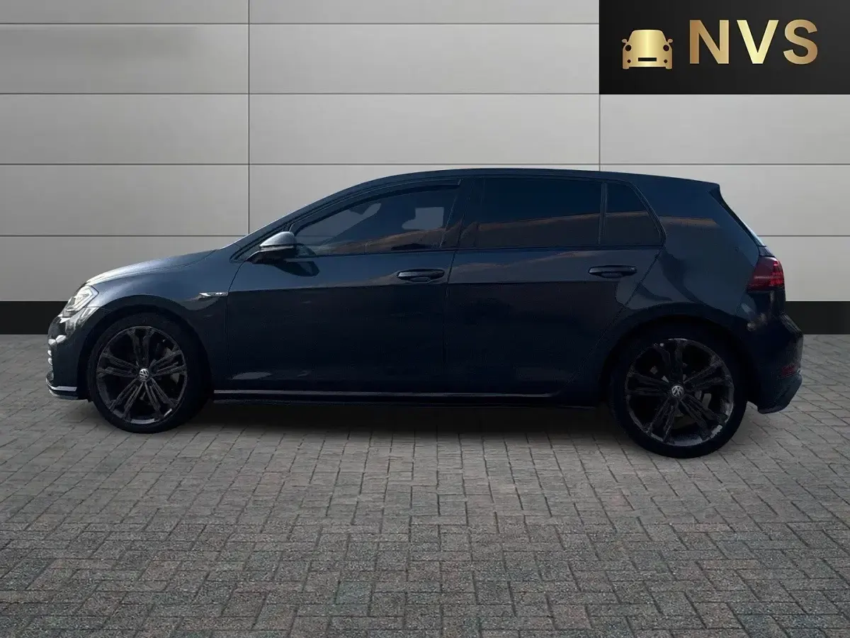 Used VW Golf VII GTD 184 HP (135 kW) 2017 Blue Hatchback
