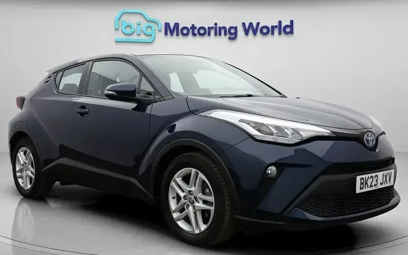 Used Toyota C-HR 122 HP (89 kW) 2023 SUV