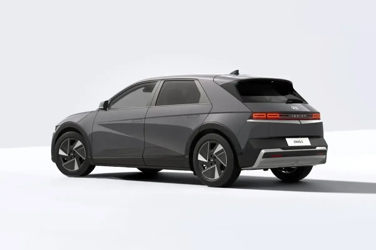 New Hyundai Ioniq Premium 167 kW (228 HP) 2025 Hatchback