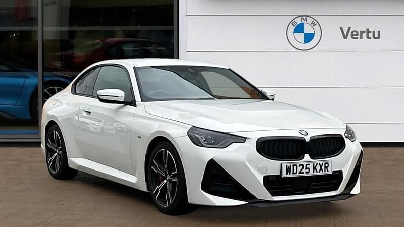 White Used 2025 BMW 220 M Sport Coupe | £34,995 (Fair price) - Image 1/4