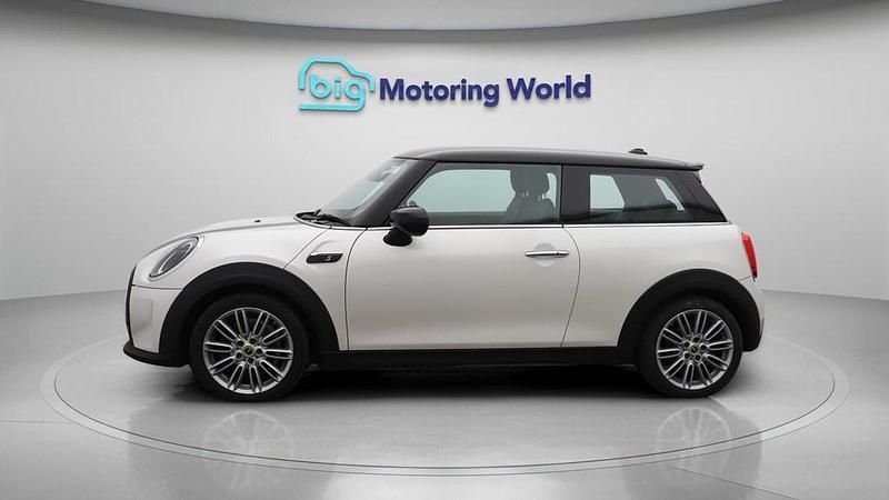 Used Mini Cooper SE Hatch 135 kW (184 HP) 2023 Hatchback