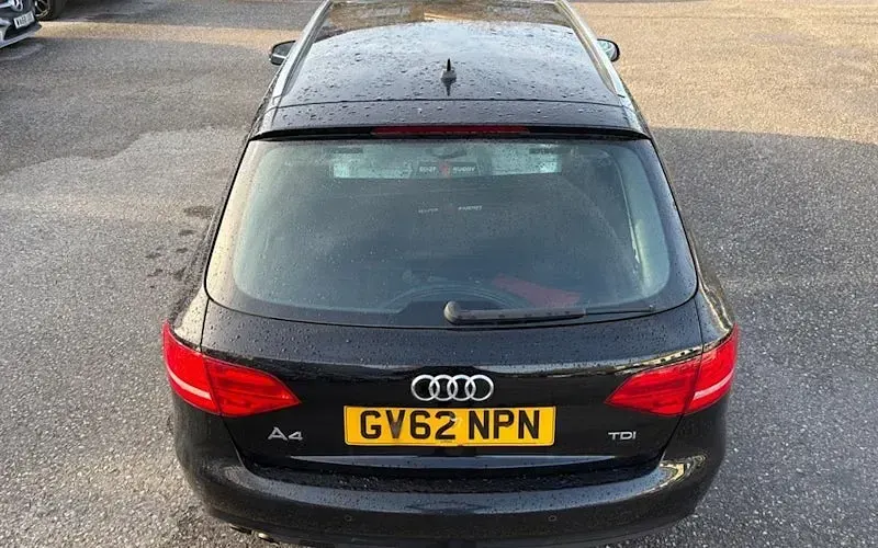Used Audi A4 136 HP (100 kW) 2013 Black Estate