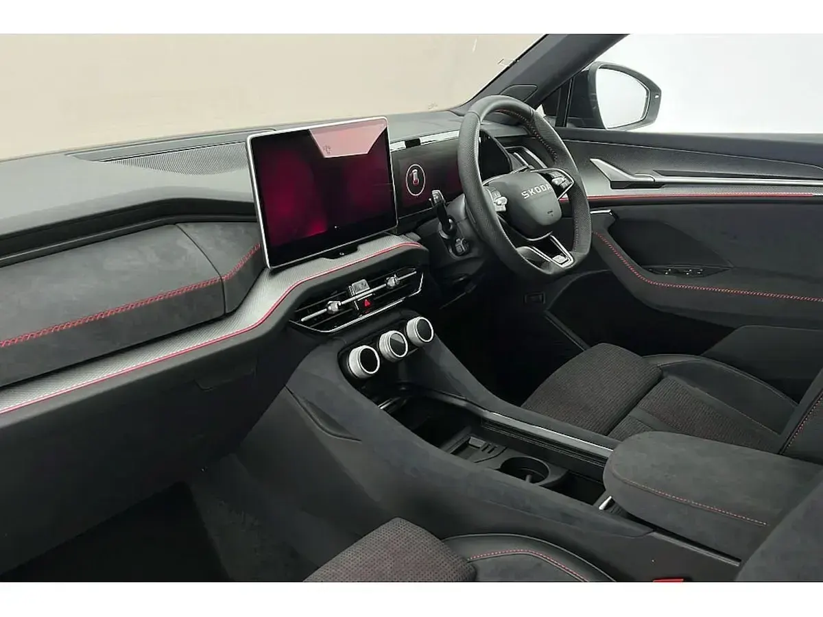 New Skoda Kodiaq vRS 195 HP (143 kW) 2026 Black magic pearl effect SUV