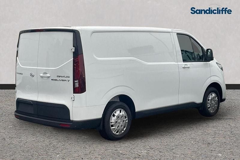 New Maxus eDeliver 7 150 kW (204 HP) 2025 Colour pack solid  warm white Van