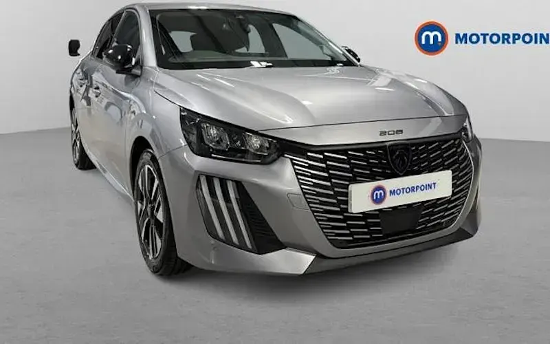 Gebraucht Peugeot 208 Allure 101 PS (74 kW) 2025 Kleinwagen