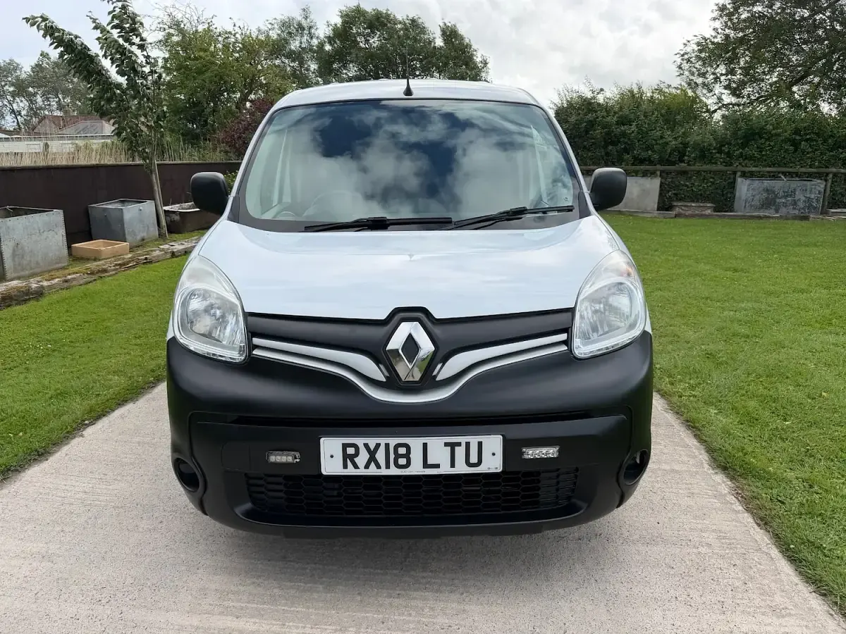 Used Renault Kangoo Business 2018 White MPV