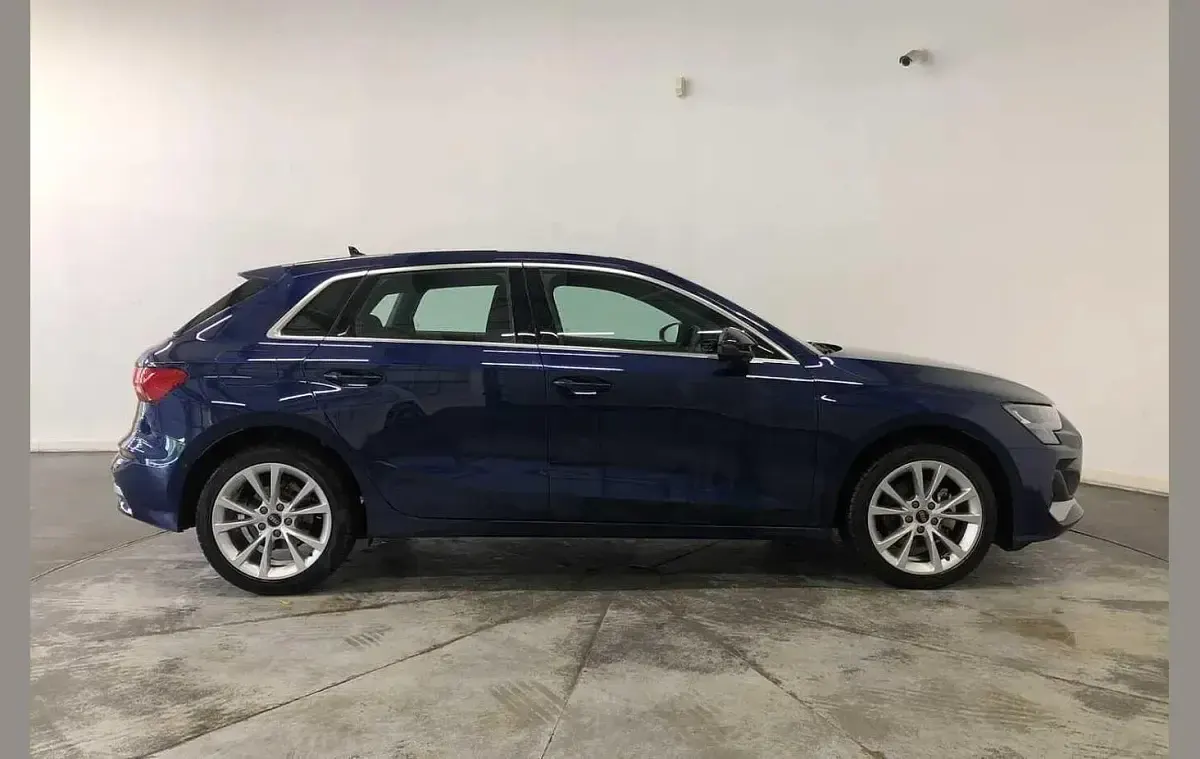 Used Audi A3 Sport 113 HP (83 kW) 2024 Blue Hatchback