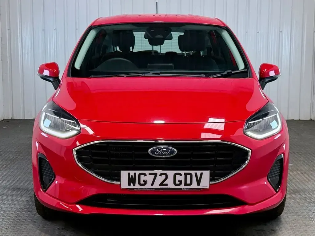 Used Ford Fiesta Trend 100 HP (73 kW) 2022 Red Hatchback