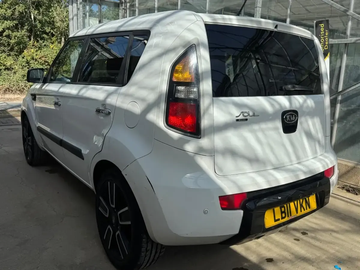 Used Kia Soul 126 HP (92 kW) 2011 White SUV