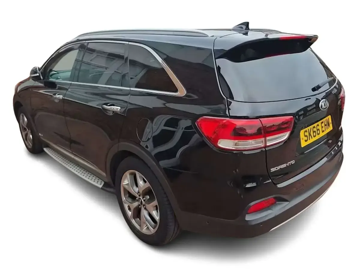 Used Kia Sorento 197 HP (144 kW) 2016 Black SUV
