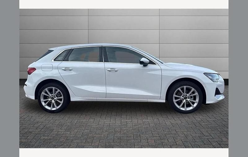 Used Audi A3 Sport 116 HP (85 kW) 2025 White Hatchback