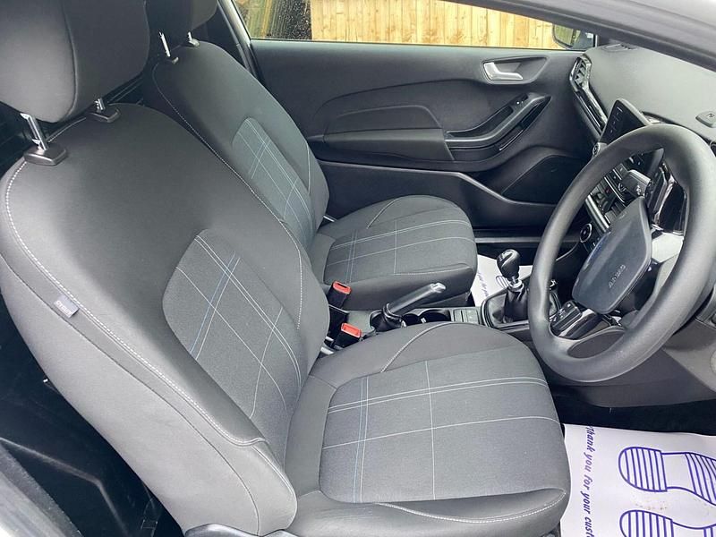 Used Ford Fiesta S 2019 White Hatchback
