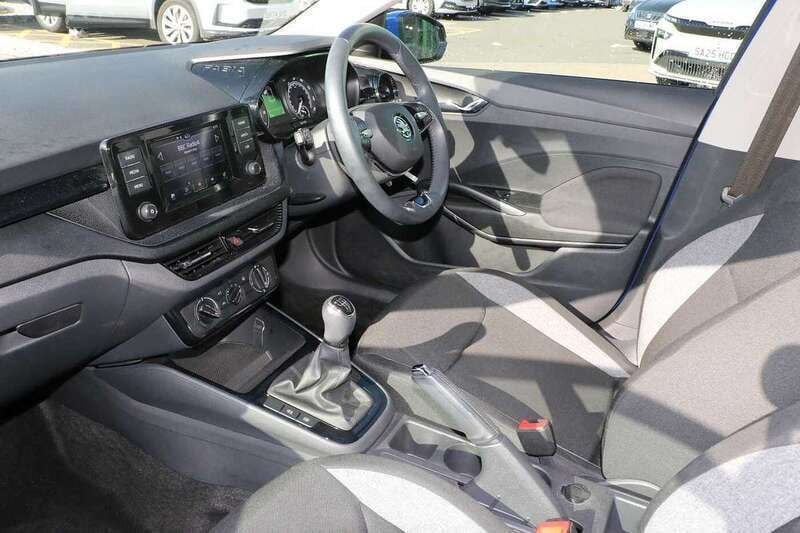 Image 2/4