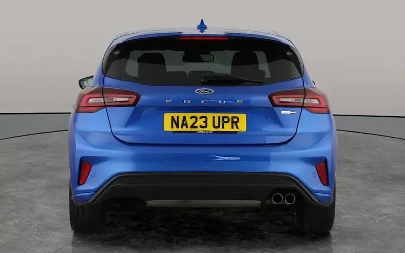 Used Ford Focus ST-Line 155 HP (114 kW) 2023 Blue Hatchback