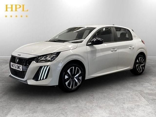 Used Peugeot 208 Style 100 HP (73 kW) 2025 White Hatchback