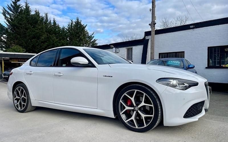 Used 2021 Alfa Romeo Giulia Veloce Sedan | £23,995 (A bit pricey) - Image 1/4