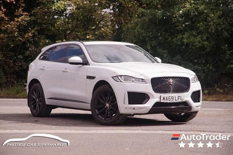 White Used 2020 Jaguar F-Pace Chequered Flag SUV | £20,599 (Good price) - Image 1/4