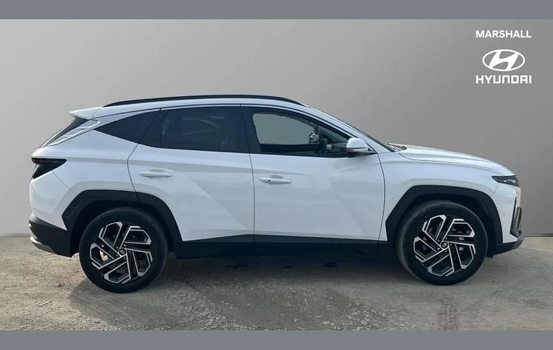 Used Hyundai Tucson Ultimate 211 HP (155 kW) 2025 White SUV