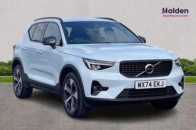 Used Volvo XC40 Plus 194 HP (142 kW) 2024 Blue SUV