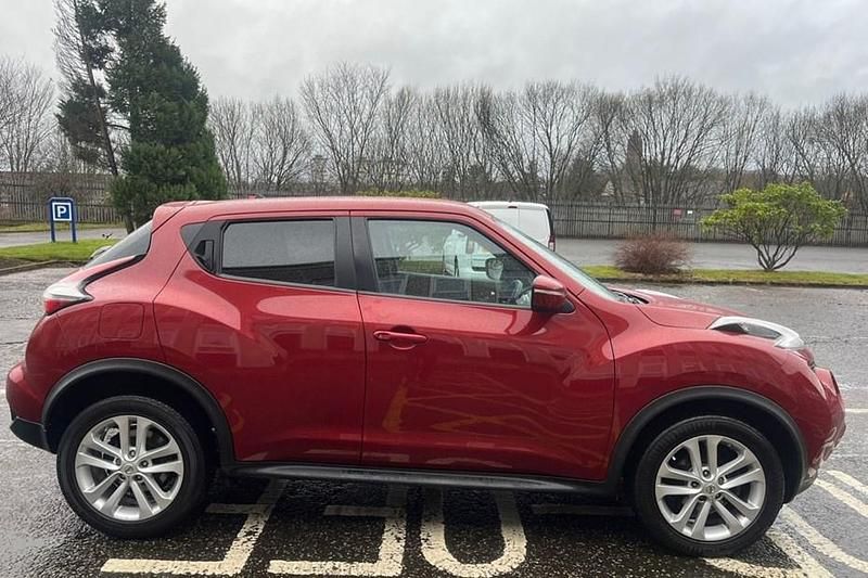 Used Nissan Juke Acenta Premium 115 HP (84 kW) 2014 Red SUV