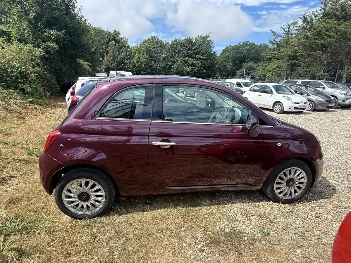 Used Fiat 500 Lounge 69 HP (50 kW) 2018 Red Hatchback