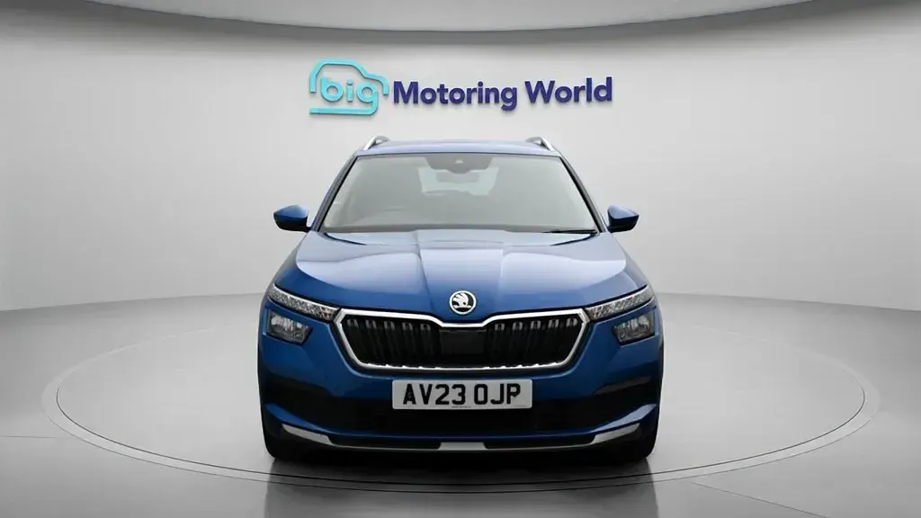 Used Skoda Kamiq SE L Executive 110 HP (80 kW) 2023 Blue SUV