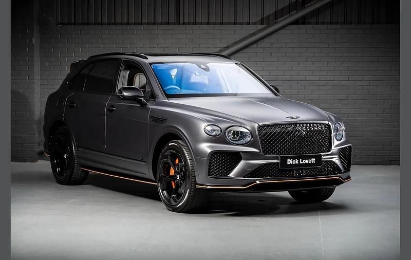 Used Bentley Bentayga 542 HP (398 kW) 2025 Grey SUV