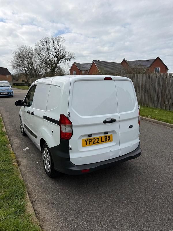 Used Ford Transit Trend 2022 White Van