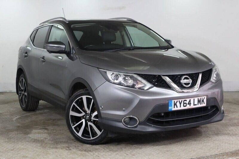 Grey Used 2014 Nissan Qashqai S SUV | £7,475 (Fair price) - Image 1/4