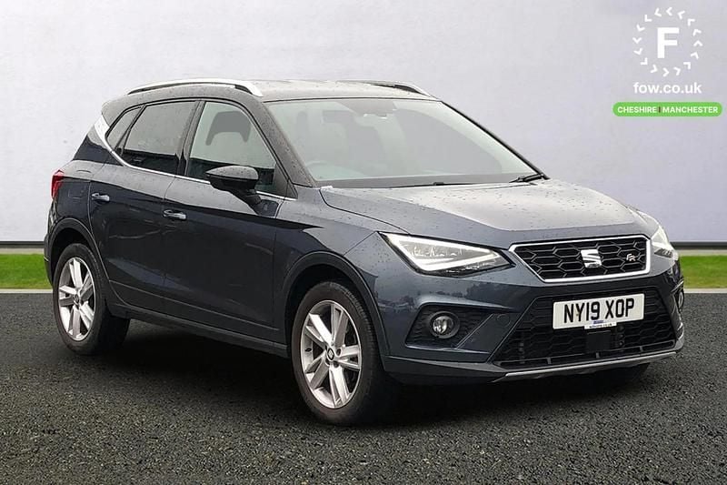 Grey Used 2019 Seat Arona FR SUV | £12,699 (Fair price) - Image 1/3