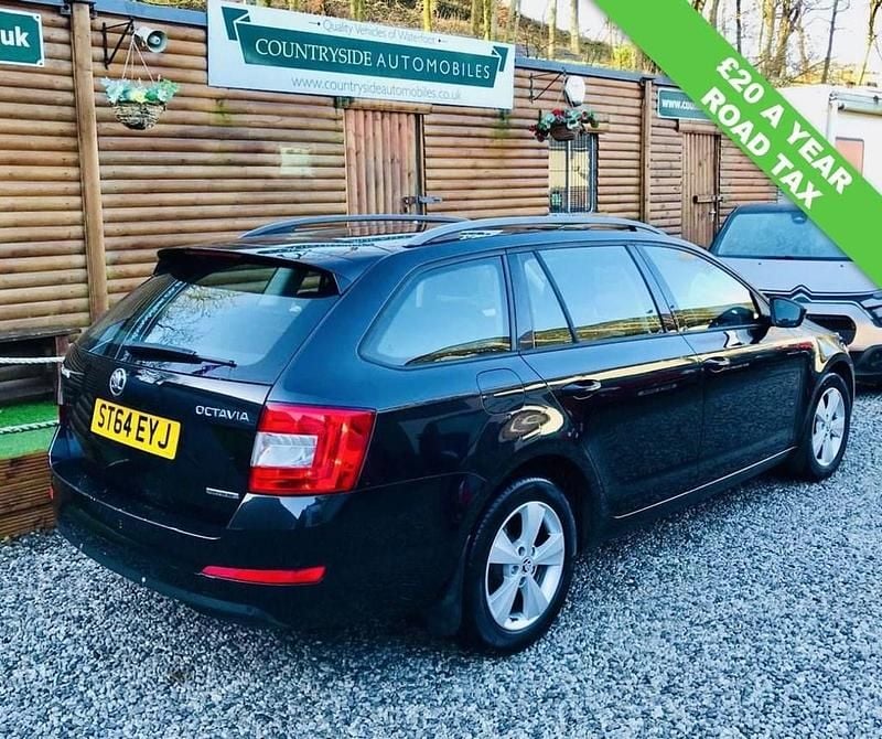 Used Skoda Octavia GreenLine 110 HP (80 kW) 2014 Black Hatchback