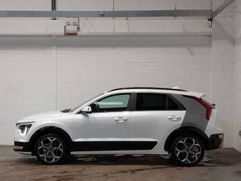 Used Kia Niro 180 HP (132 kW) 2024 White SUV