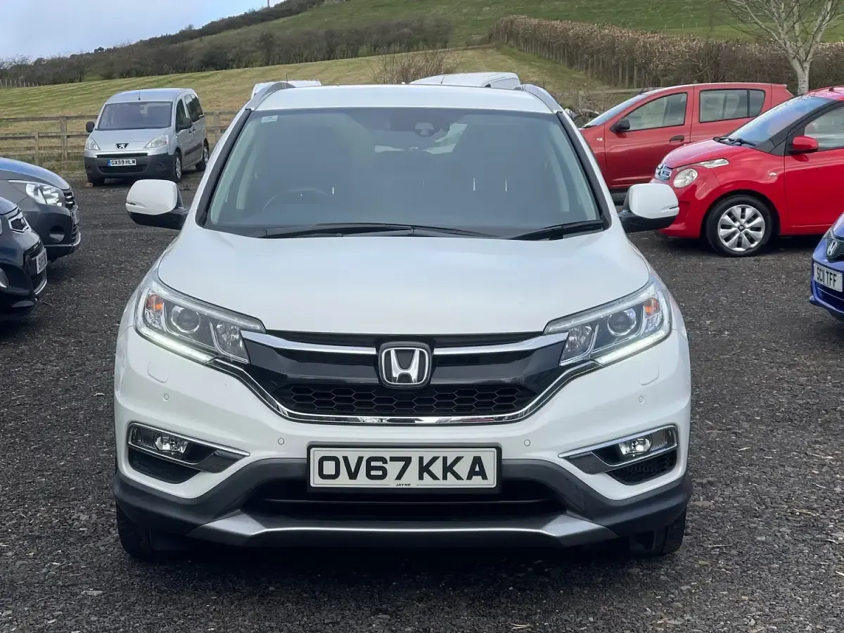 Used Honda CR-V SR 120 HP (88 kW) 2017 White SUV